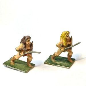 Minifigs SSX3 (Warrior Super Heroine) Pirate Girl 25mm Miniatures D&D, 1976